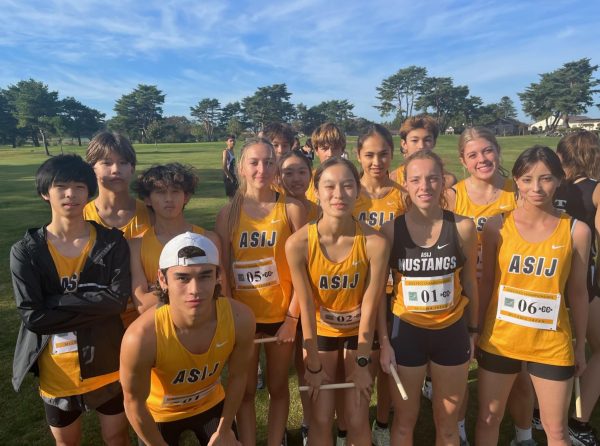 Varsity Cross Country Victorious at Far East Championship